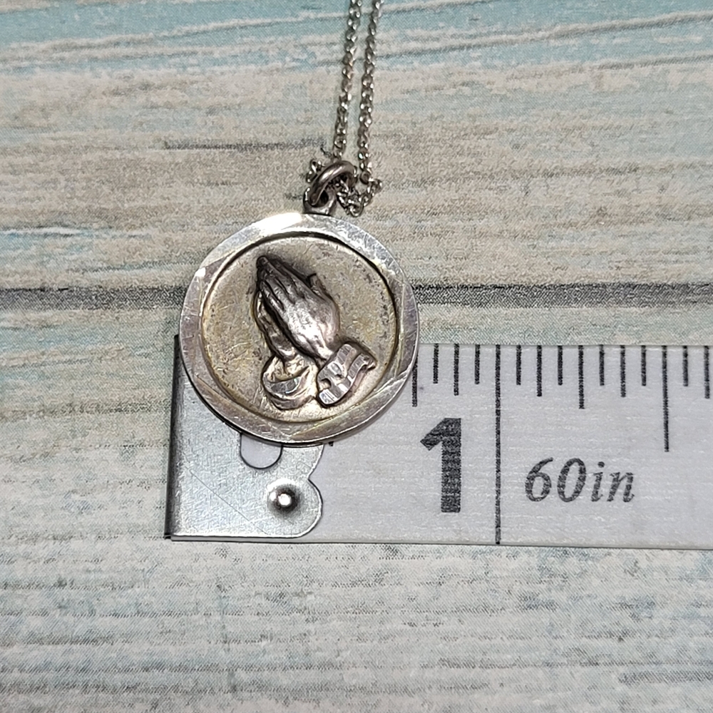 Speidel Sterling Serenity Prayer Pendant Necklace. - Picture 10 of 12